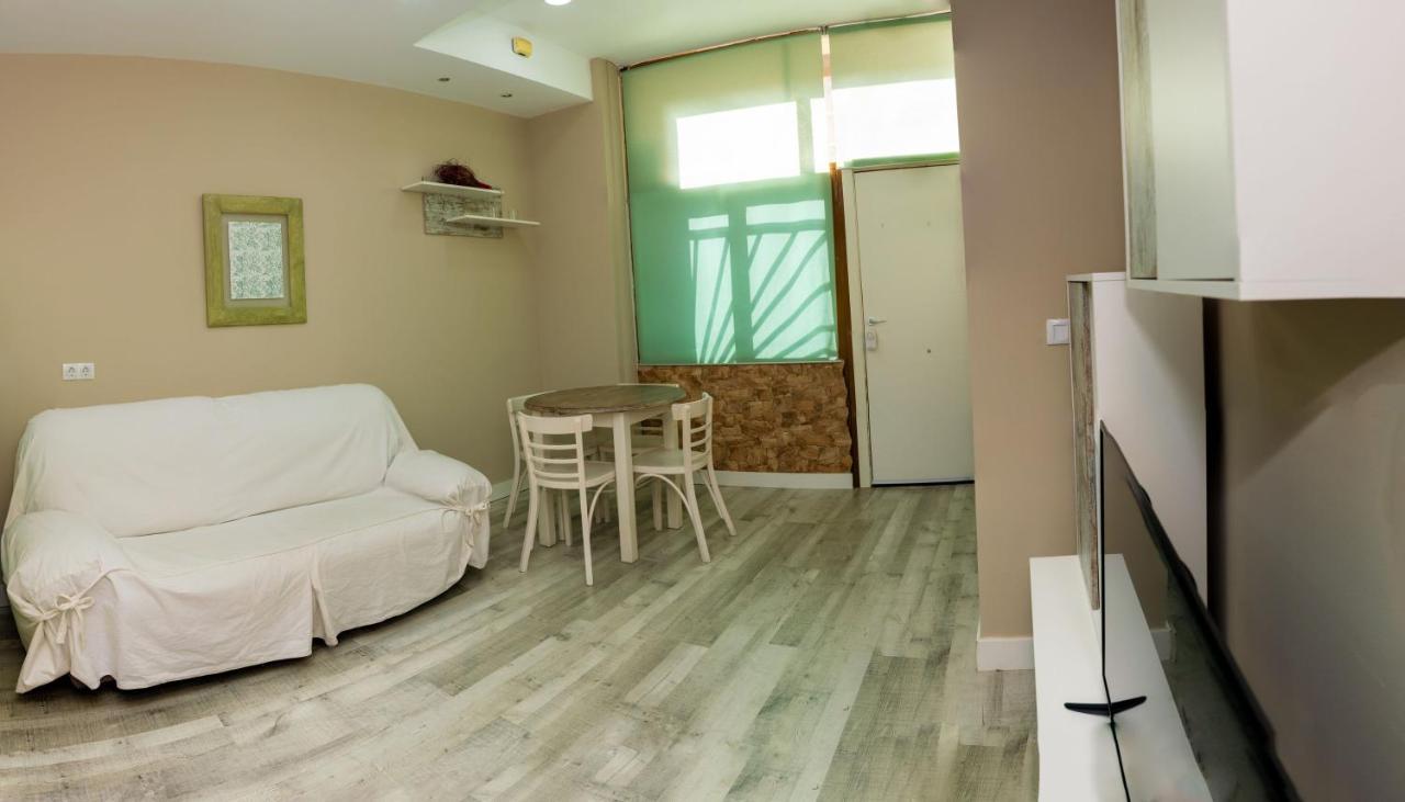 Estudio En El Pleno Centro De By Renthas * Alacant